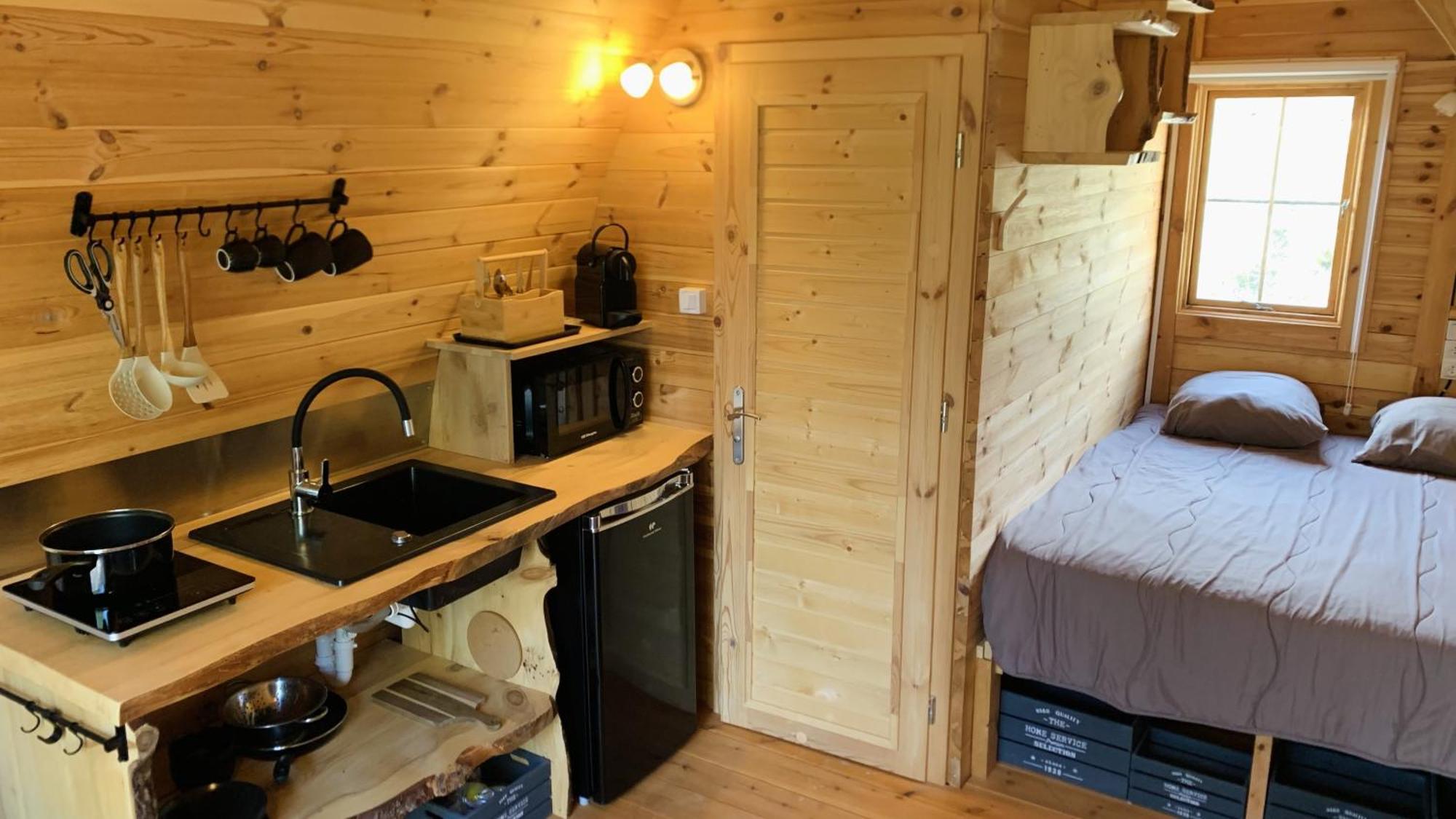Camping Les Hauts De Rosans Exterior foto